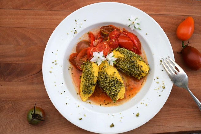 Kürbis-Grießnockerl mit Topfen auf Tomatenragout von AngiProstMahlzeit